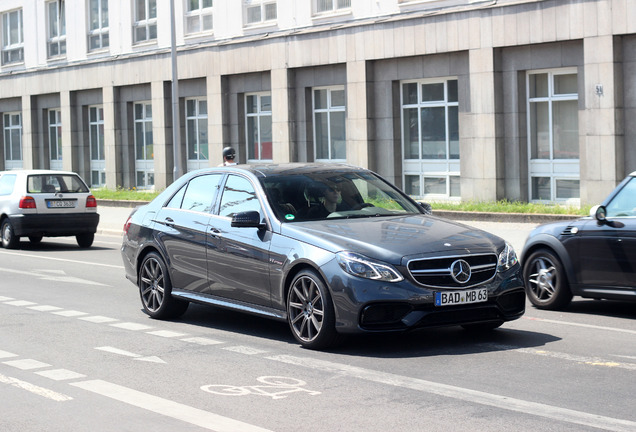 Mercedes-Benz E 63 AMG S W212