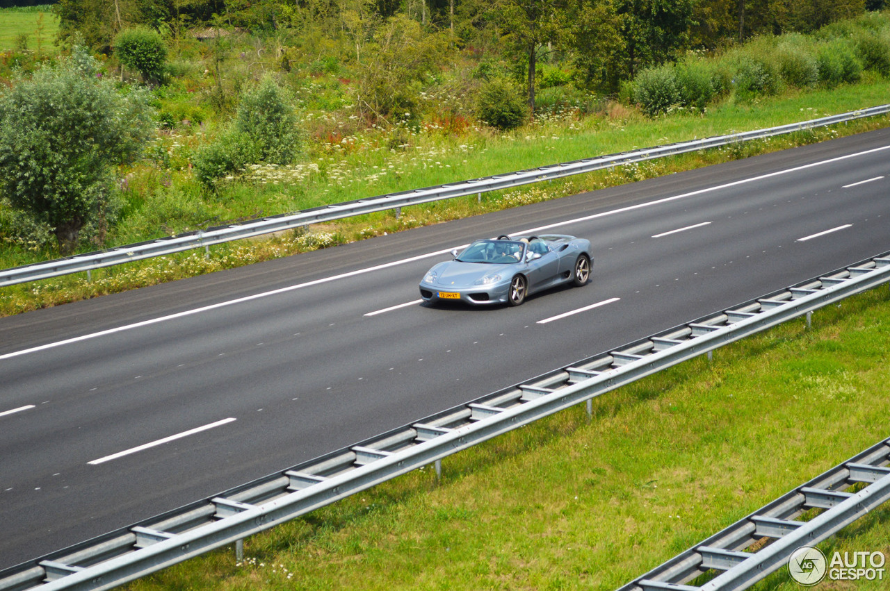 Ferrari 360 Spider