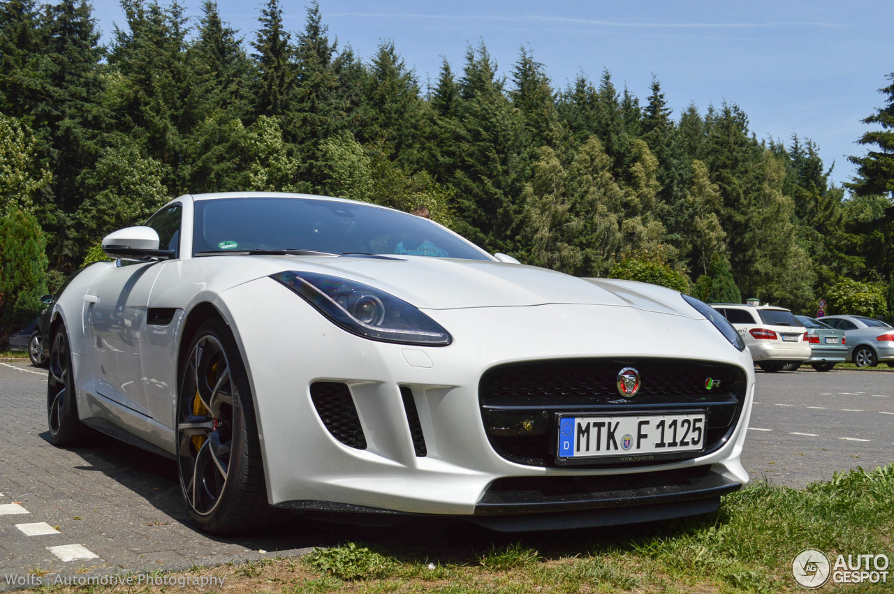 Jaguar F-TYPE R Coupé