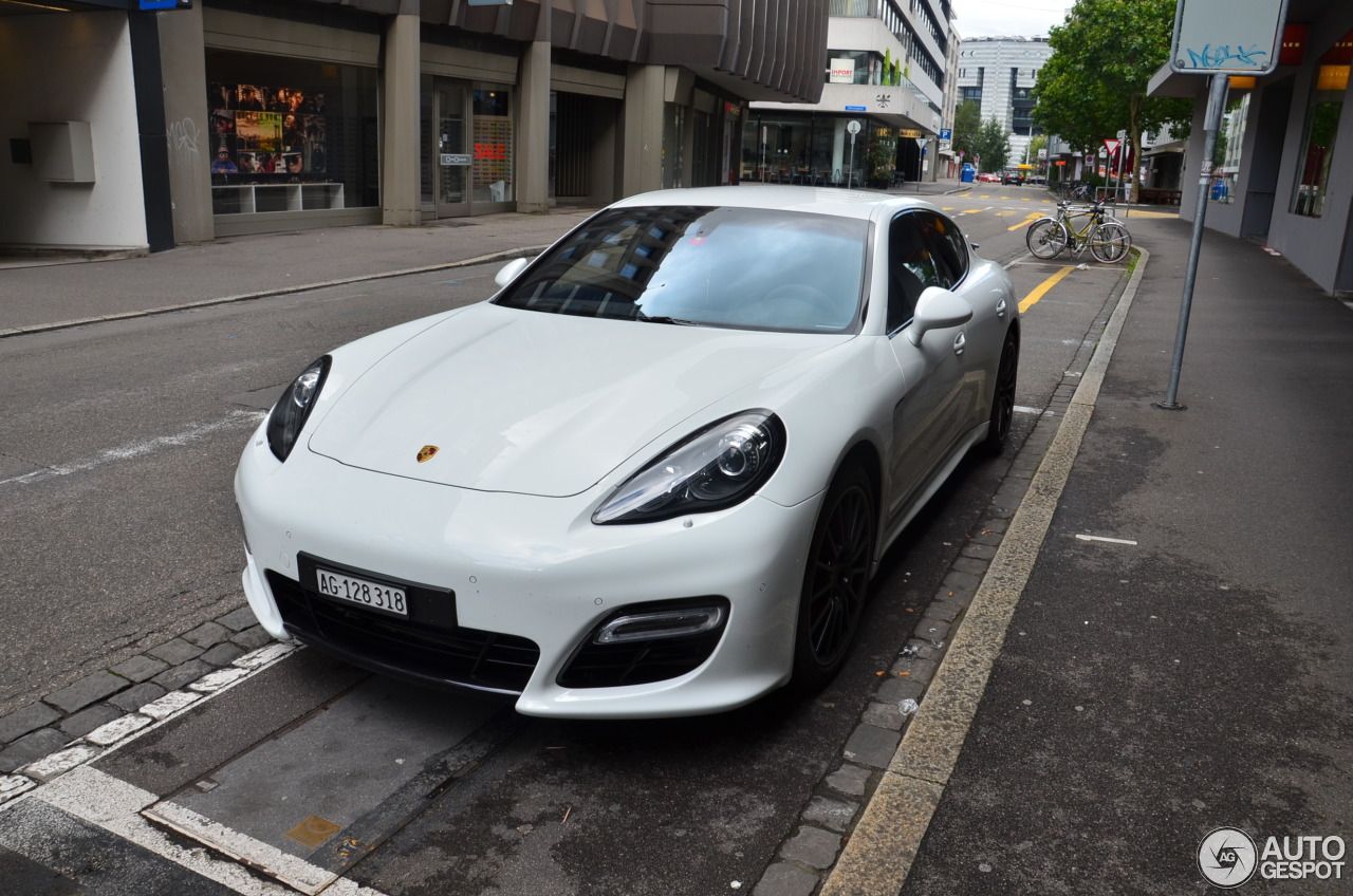 Porsche 970 Panamera GTS MkI