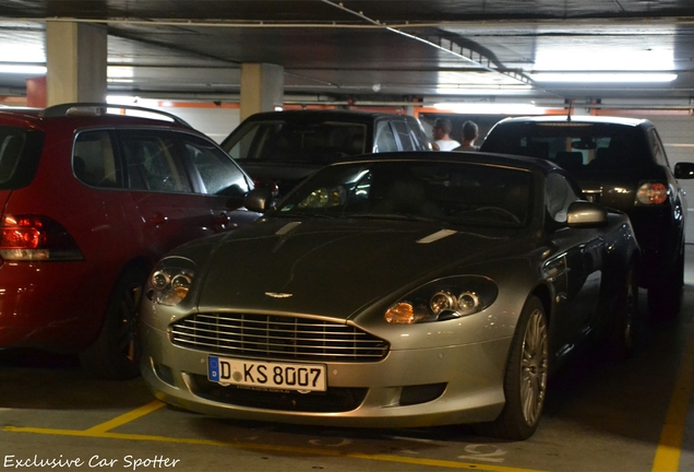 Aston Martin DB9 Volante