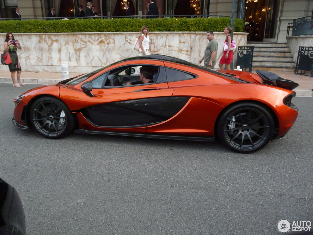 McLaren P1