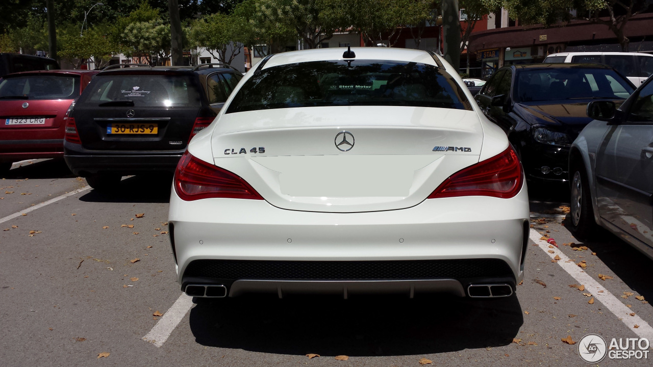 Mercedes-Benz CLA 45 AMG C117