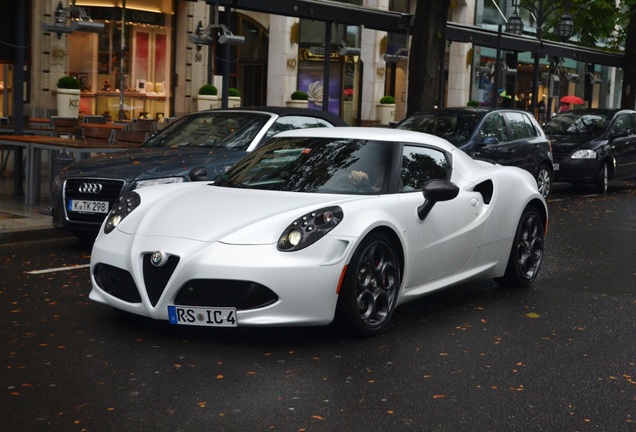 Alfa Romeo 4C Launch Edition