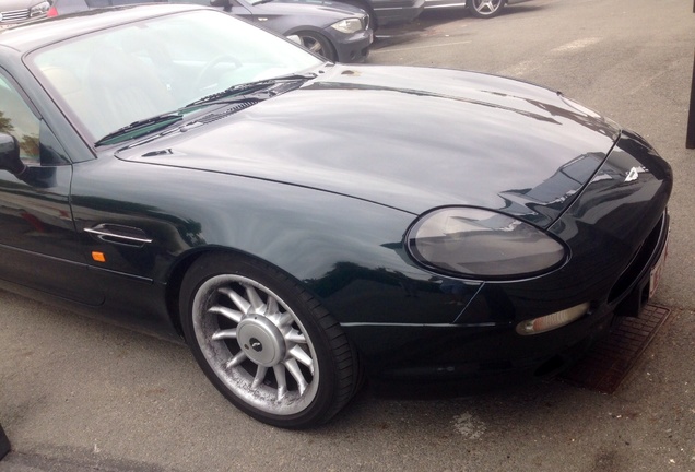 Aston Martin DB7