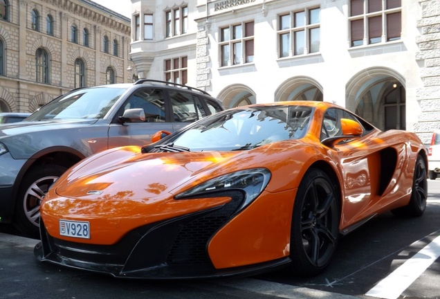 McLaren 650S