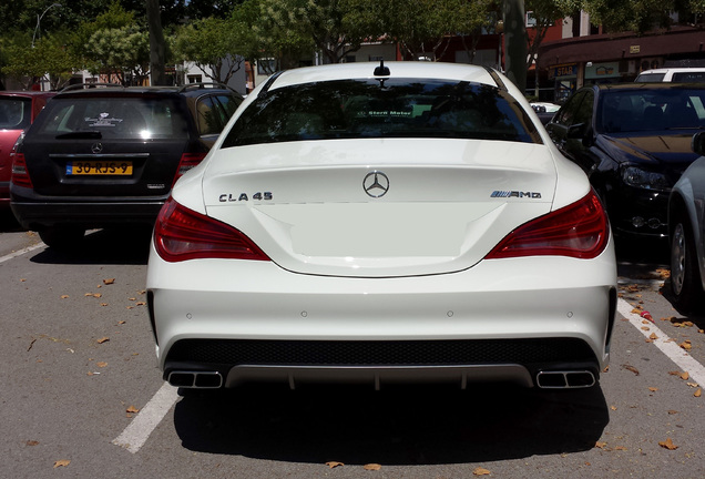 Mercedes-Benz CLA 45 AMG C117