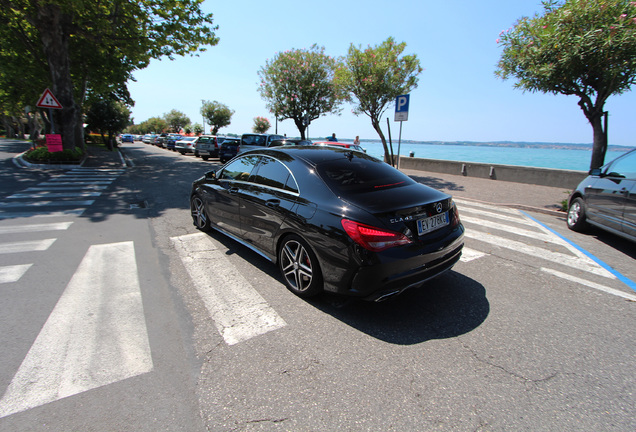 Mercedes-Benz CLA 45 AMG C117