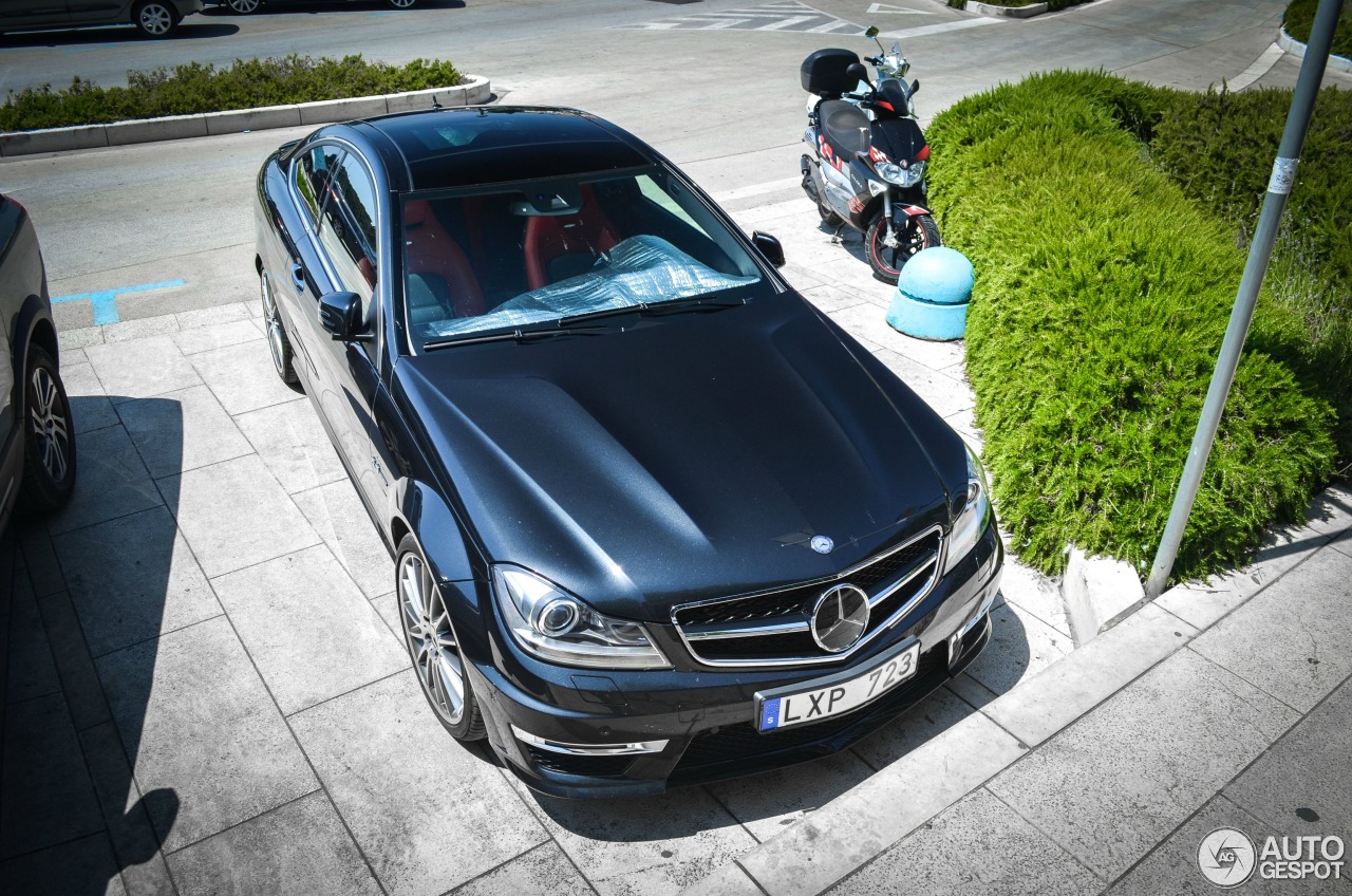 Mercedes-Benz C 63 AMG Coupé