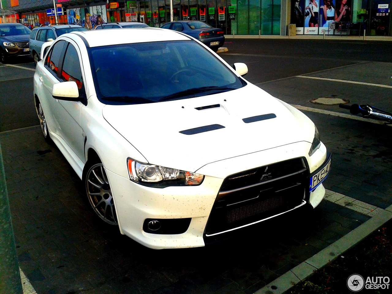 Mitsubishi Lancer Evolution X