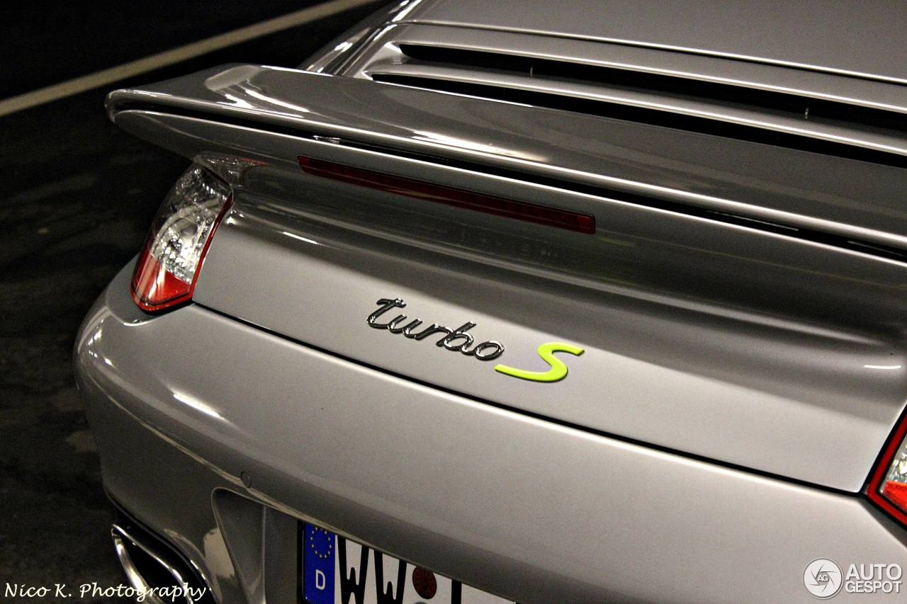 Porsche 997 Turbo S Cabriolet 918 Spyder Edition