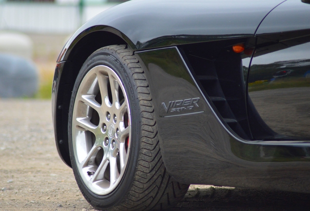 Dodge Viper SRT-10 Roadster 2003