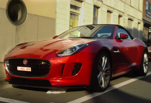 Jaguar F-TYPE S Convertible