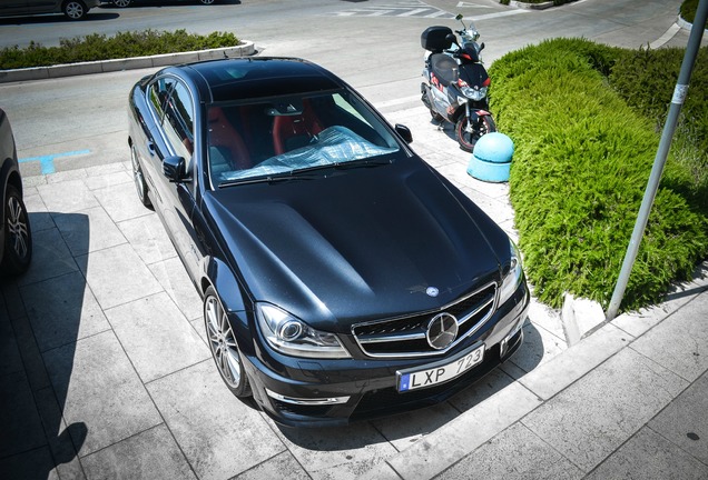 Mercedes-Benz C 63 AMG Coupé