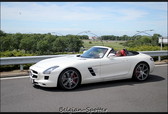 Mercedes-Benz SLS AMG Roadster