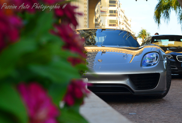 Porsche 918 Spyder Weissach Package