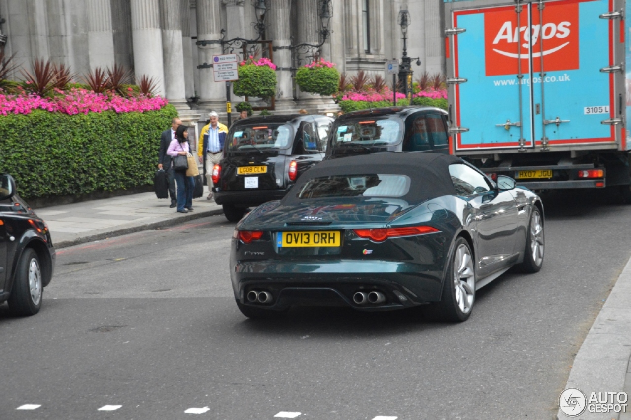 Jaguar F-TYPE S V8 Convertible