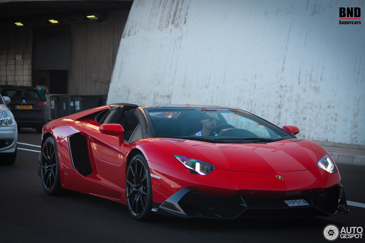 Lamborghini Aventador LP700-4 Roadster MVM Automotive Design