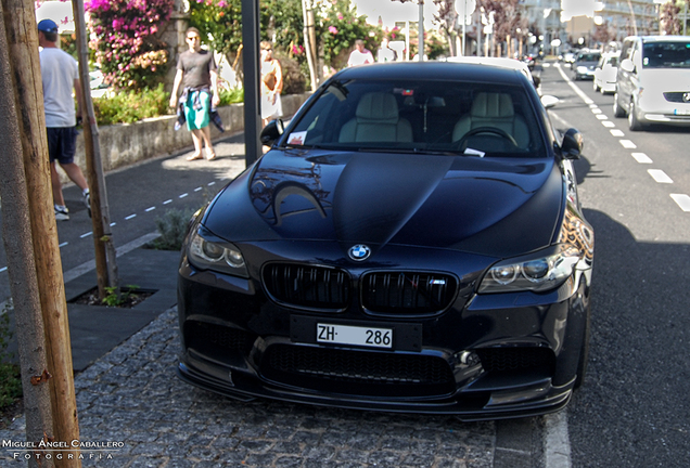 BMW M5 F10 2011