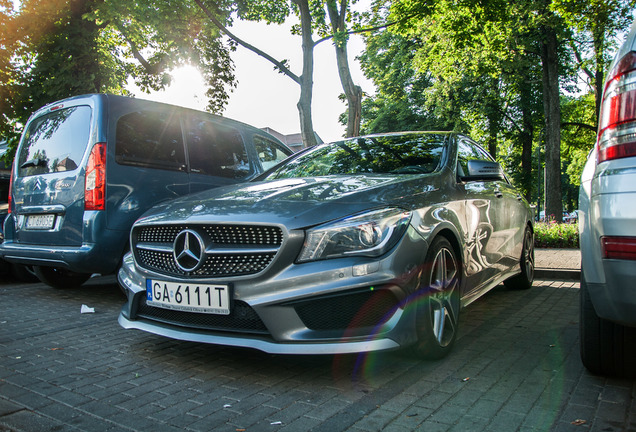 Mercedes-Benz CLA 45 AMG C117