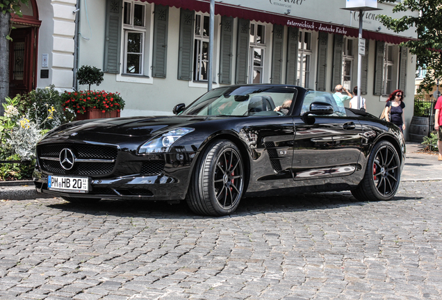 Mercedes-Benz SLS AMG GT Roadster