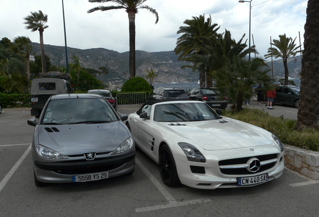 Mercedes-Benz SLS AMG Roadster