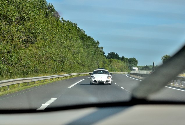 Porsche 987 Cayman R