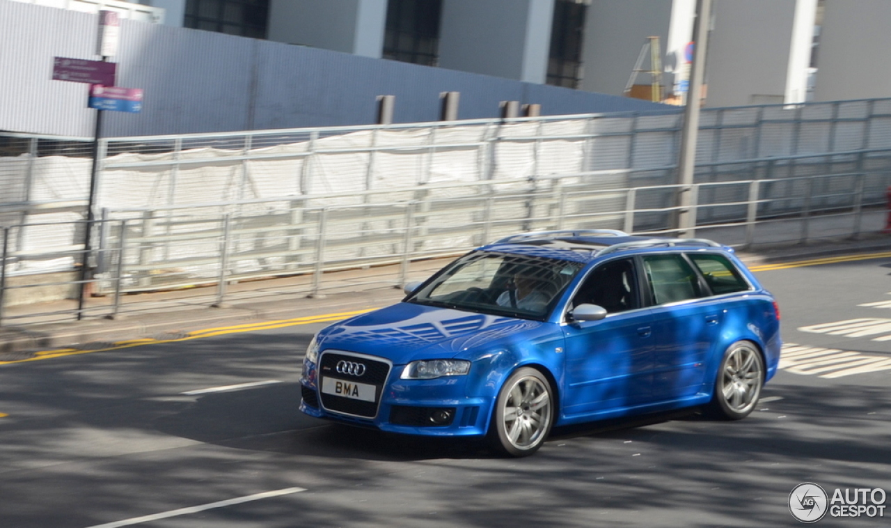 Audi RS4 Avant B7