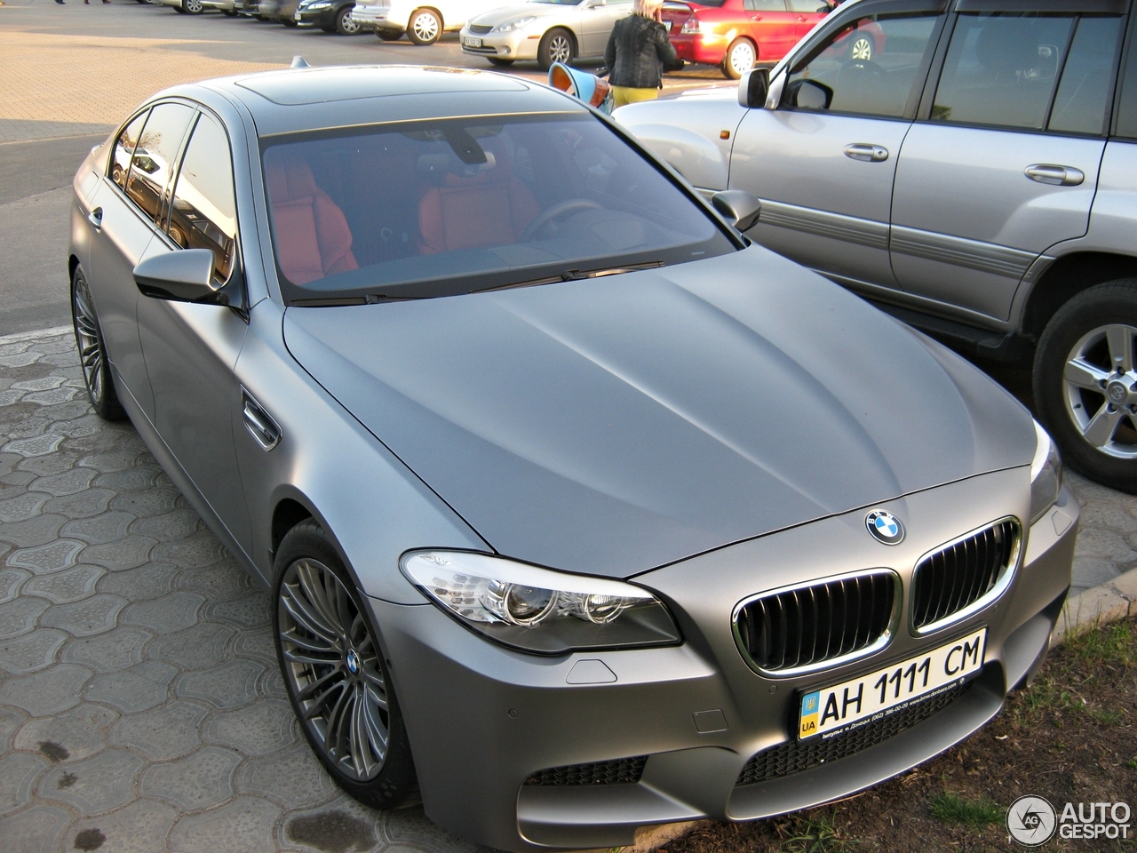 BMW M5 F10 2011