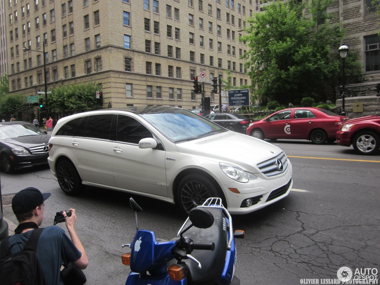 Mercedes-Benz R 63 AMG