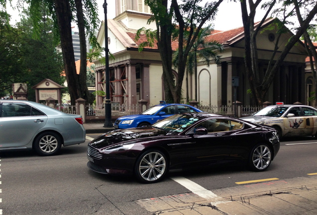 Aston Martin DB9 2013