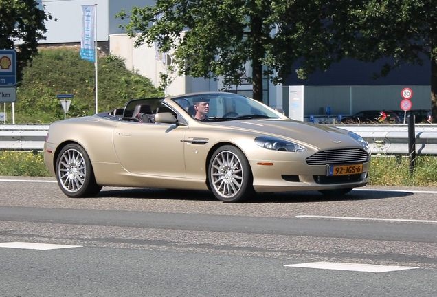 Aston Martin DB9 Volante