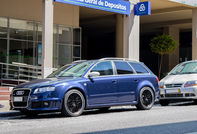 Audi RS4 Avant B7