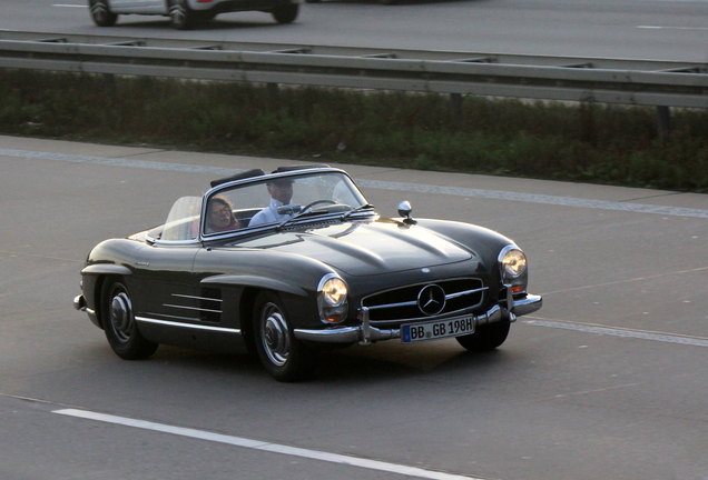 Mercedes-Benz 300SL Roadster