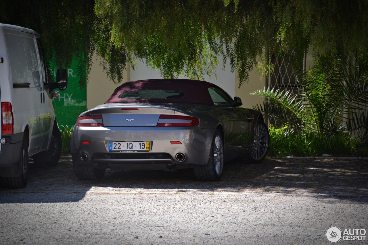 Aston Martin V8 Vantage Roadster