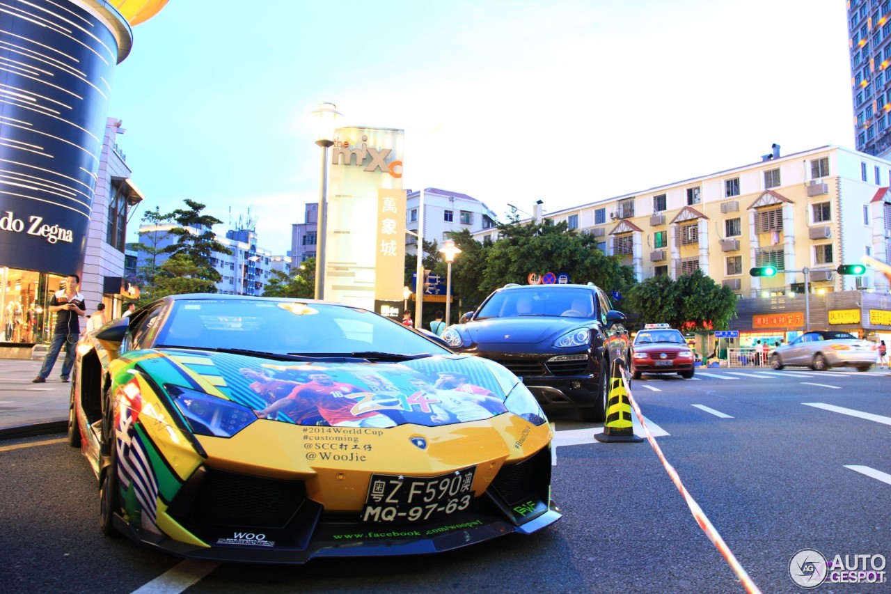 Lamborghini Aventador LP700-4