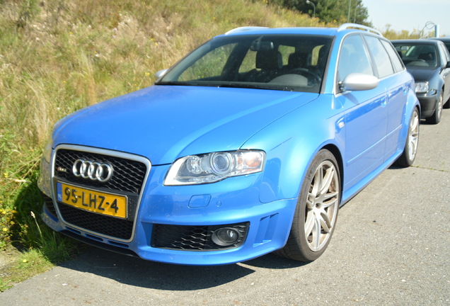 Audi RS4 Avant B7