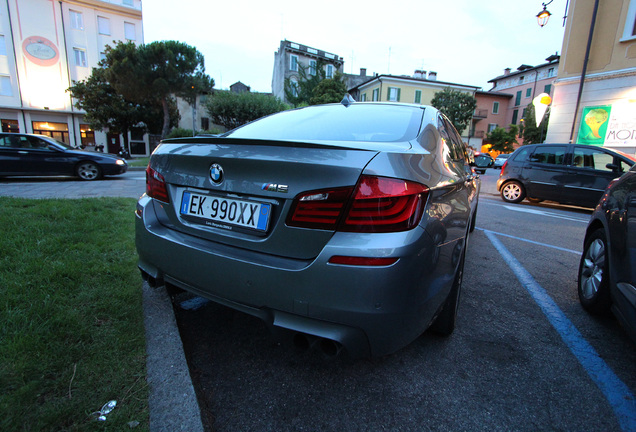 BMW M5 F10 2011