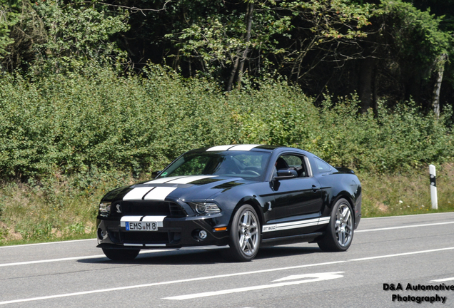 Ford Mustang Shelby GT500 2013