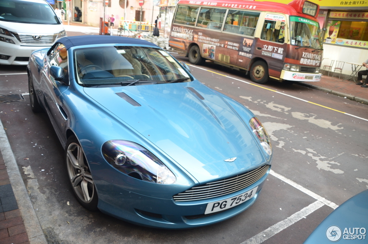 Aston Martin DB9 Volante