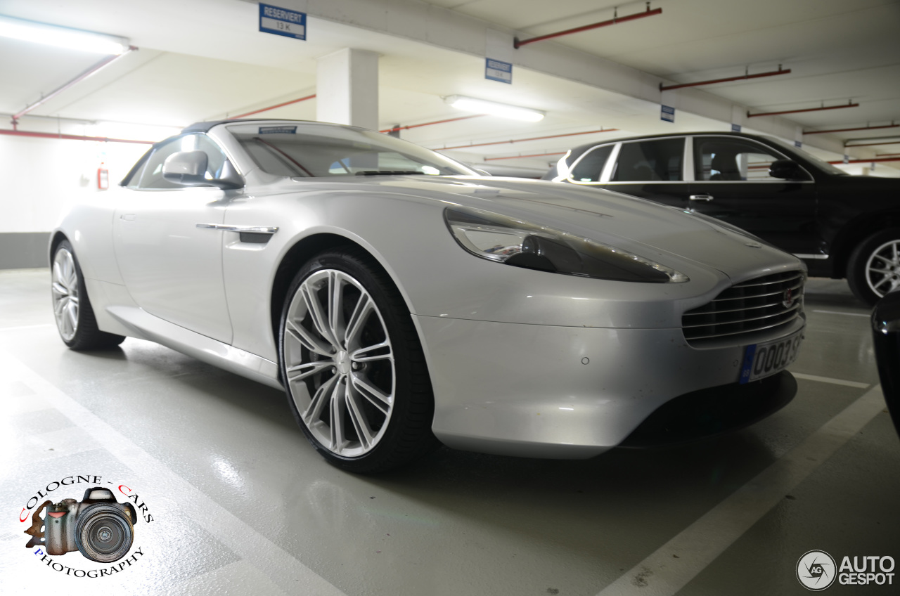 Aston Martin Virage Volante 2011