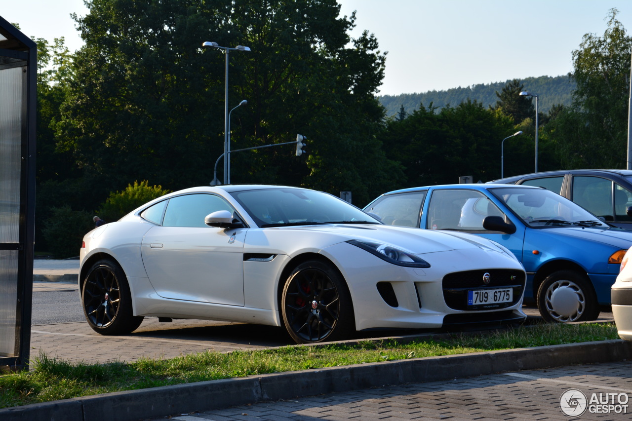 Jaguar F-TYPE S Coupé