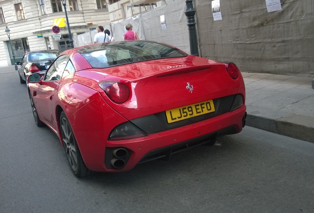 Ferrari California