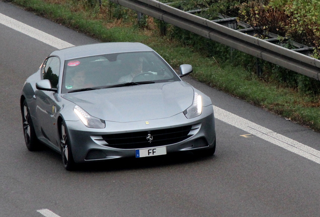 Ferrari FF