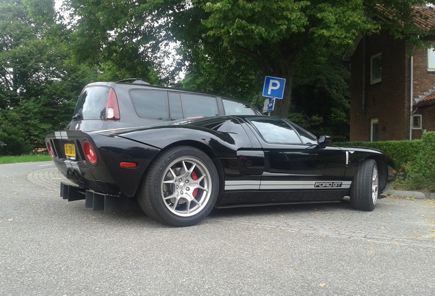 Ford GT