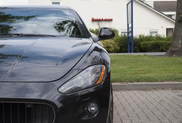 Maserati GranTurismo S Automatic