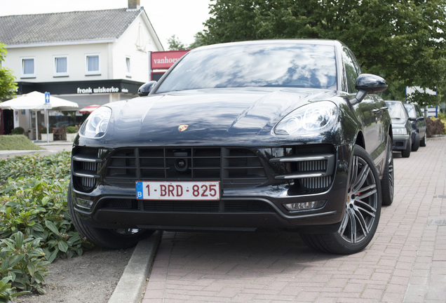 Porsche 95B Macan Turbo