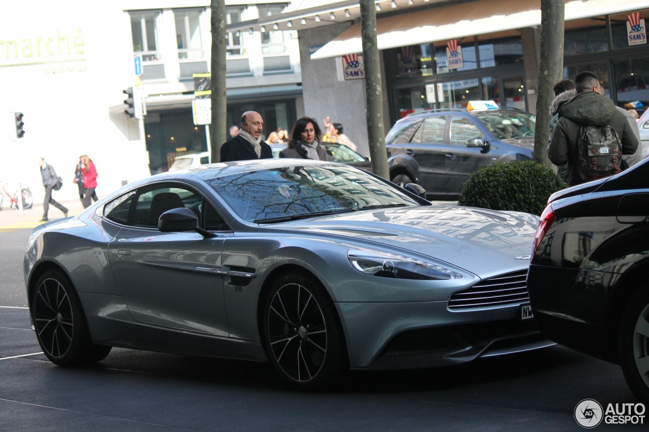 Aston Martin Vanquish 2013