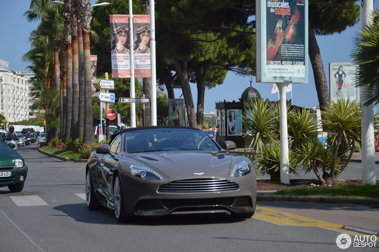 Aston Martin Vanquish Volante