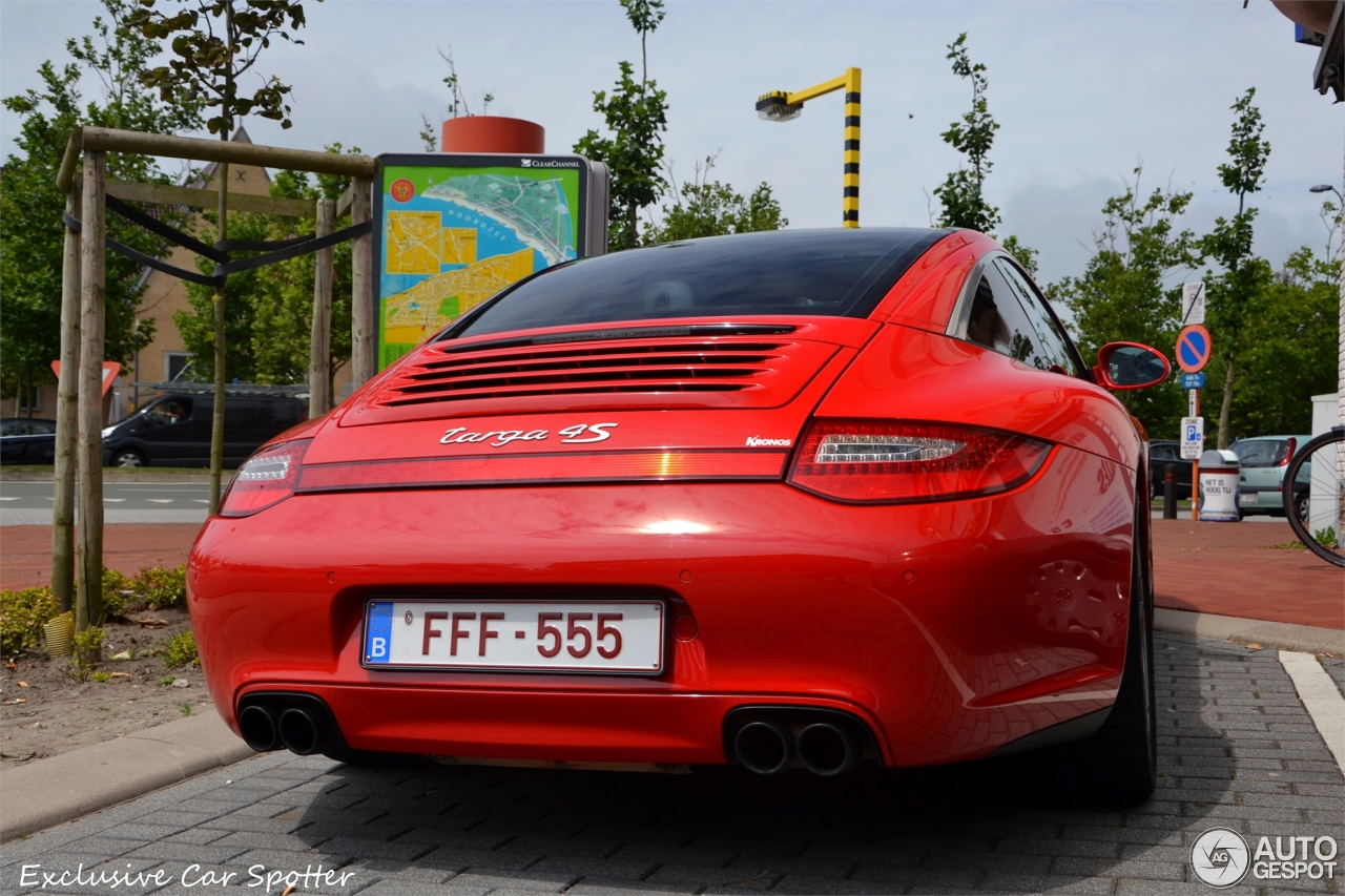 Porsche 997 Targa 4S MkII 26 July 2014 Autogespot